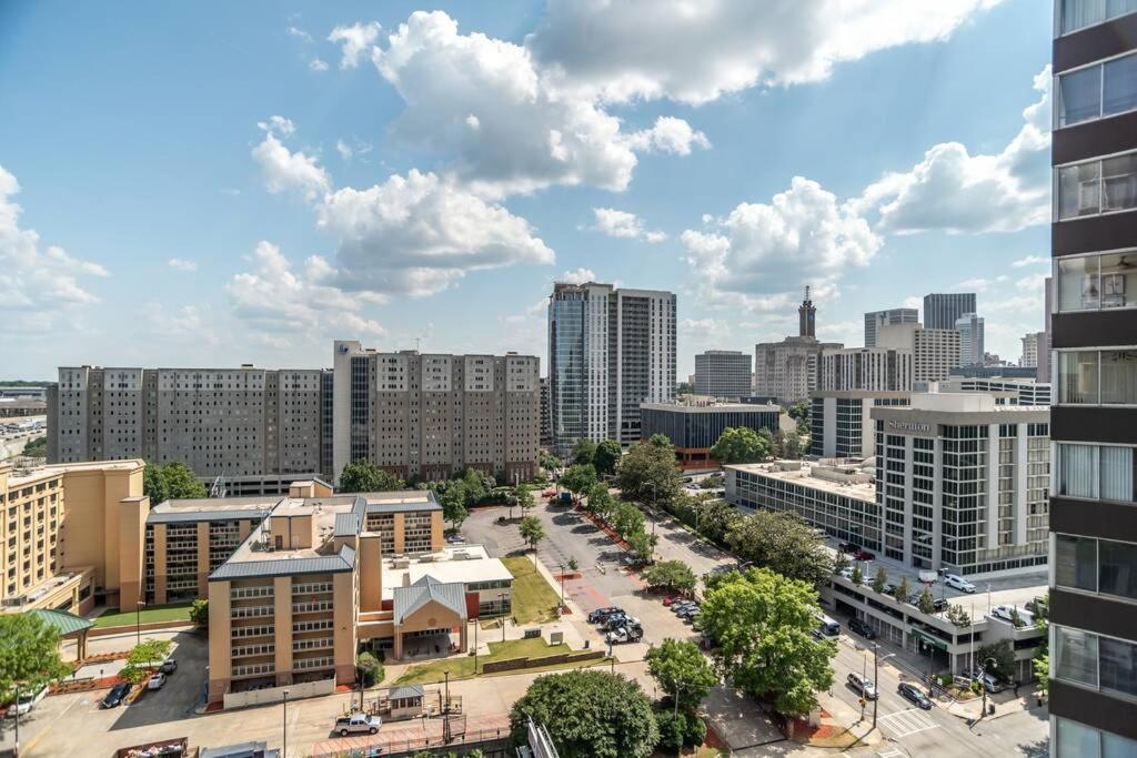 Downtown 1Bd Condo Excellent View! Onsite Parking Lm1704 Атланта Екстериор снимка